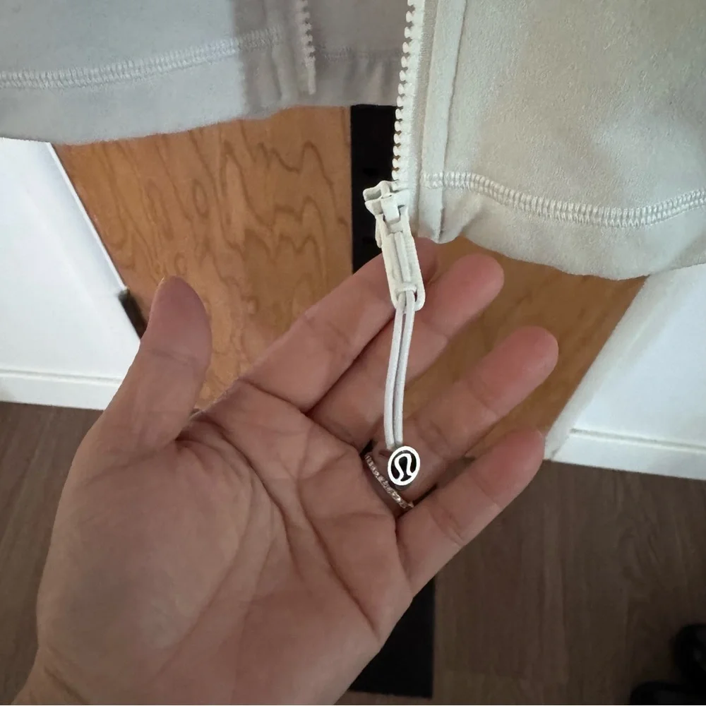 lululemon athletica good material
